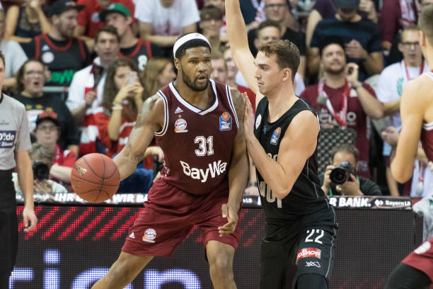 够引入一位 够引入一位