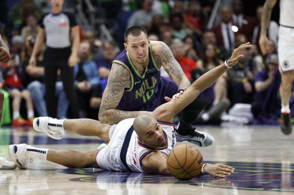 且果断的调 且果断的调