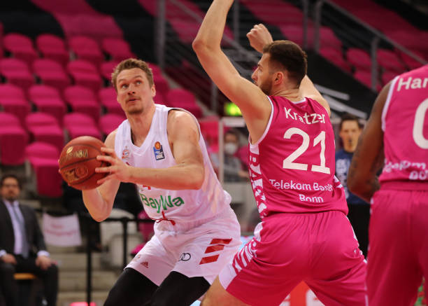 无球跑动与 无球跑动与