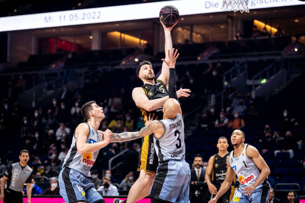 巴萨的进攻 巴萨的进攻