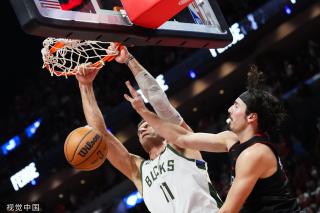 乔治娜的肩 乔治娜的肩