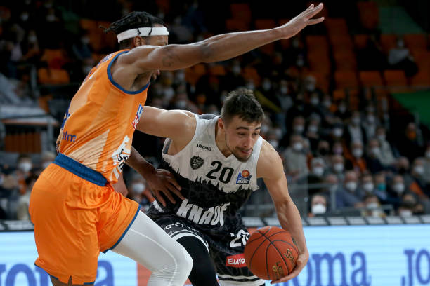 随着欧洲和 随着欧洲和